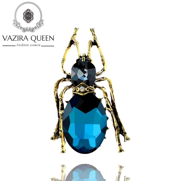 VQ Beetle Brooch - Picture 1 of 3